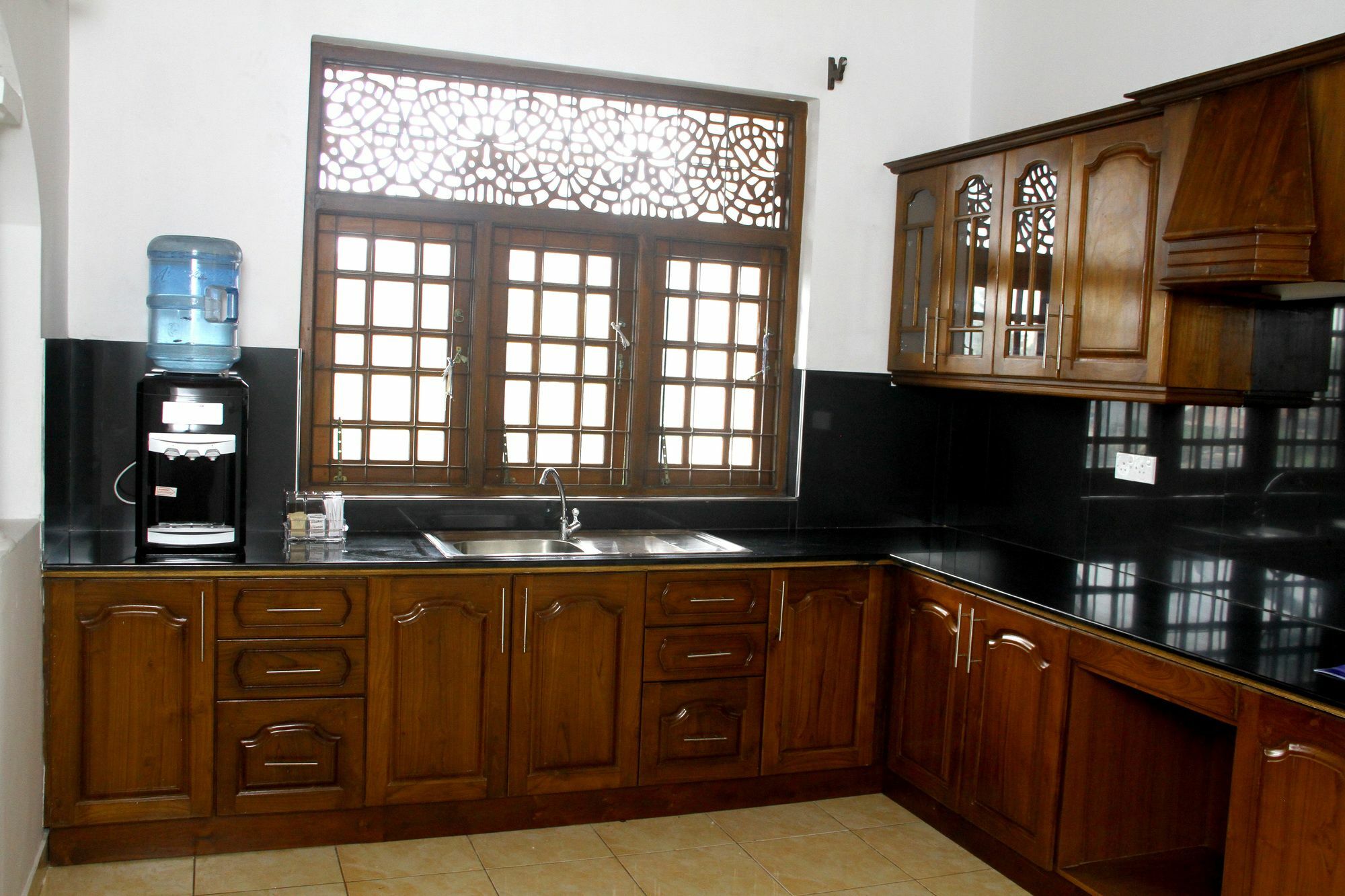 Eos Hostels Ettukala المظهر الخارجي الصورة